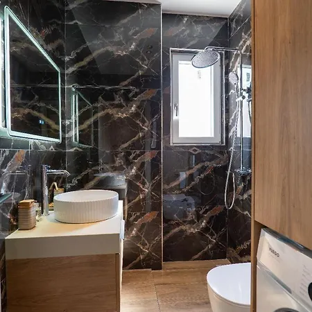Delux Duplex Saranda