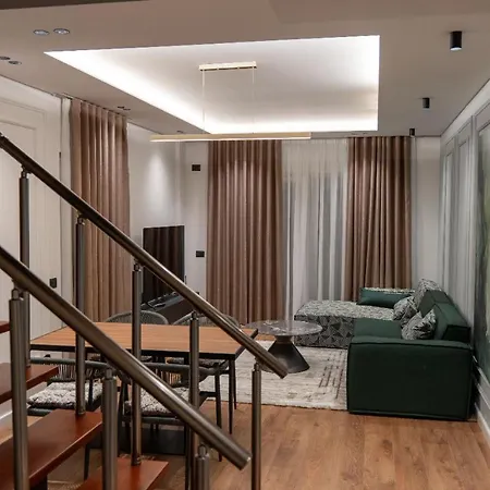 Delux Duplex Saranda 아파트 *