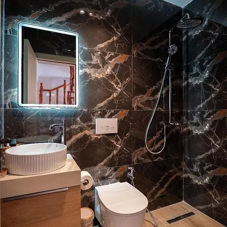 Delux Duplex Saranda 아파트