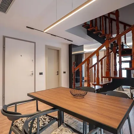 아파트 Delux Duplex Saranda *