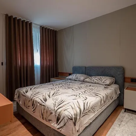 Delux Duplex Saranda