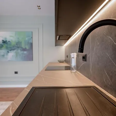 아파트 Delux Duplex Saranda