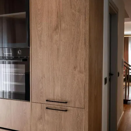 아파트 Delux Duplex Saranda *