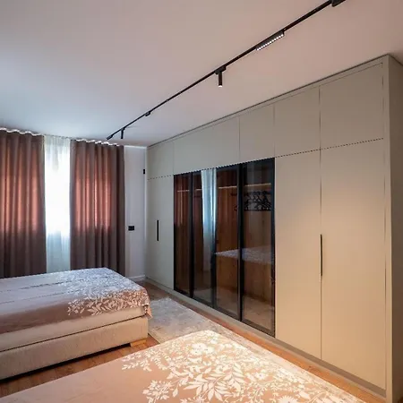 아파트 Delux Duplex Saranda Sarandë