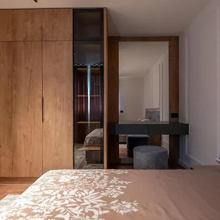 Delux Duplex Saranda *