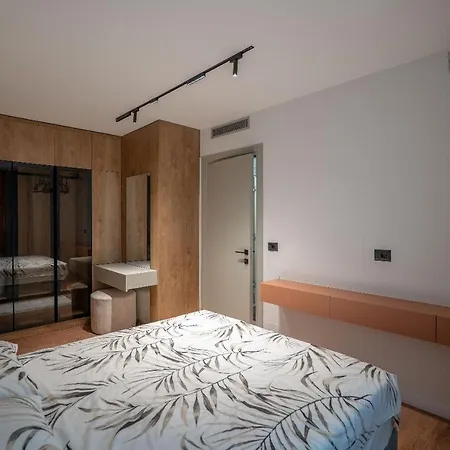 아파트 Delux Duplex Saranda *