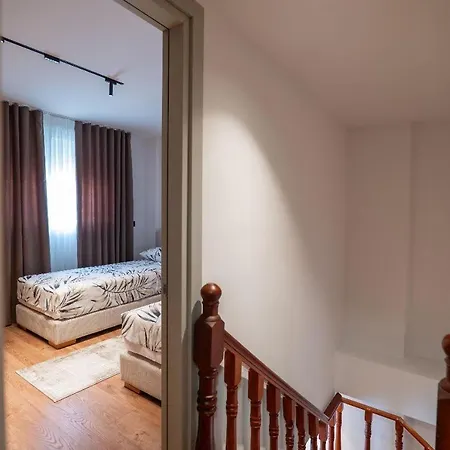 Delux Duplex Saranda 아파트 Sarandë