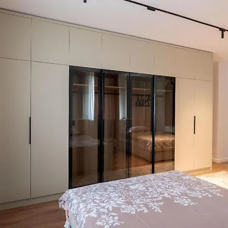 Delux Duplex Saranda 아파트 Sarandë