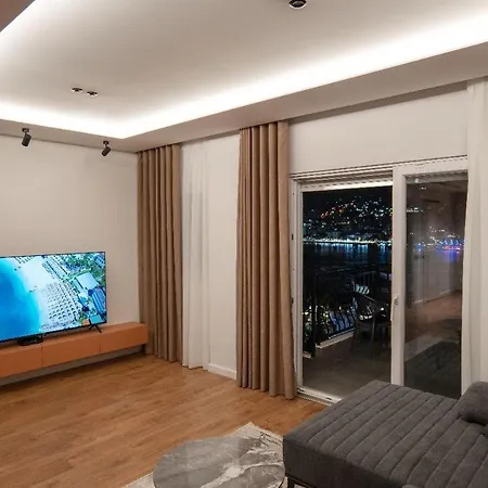 아파트 Delux Duplex Saranda Sarandë